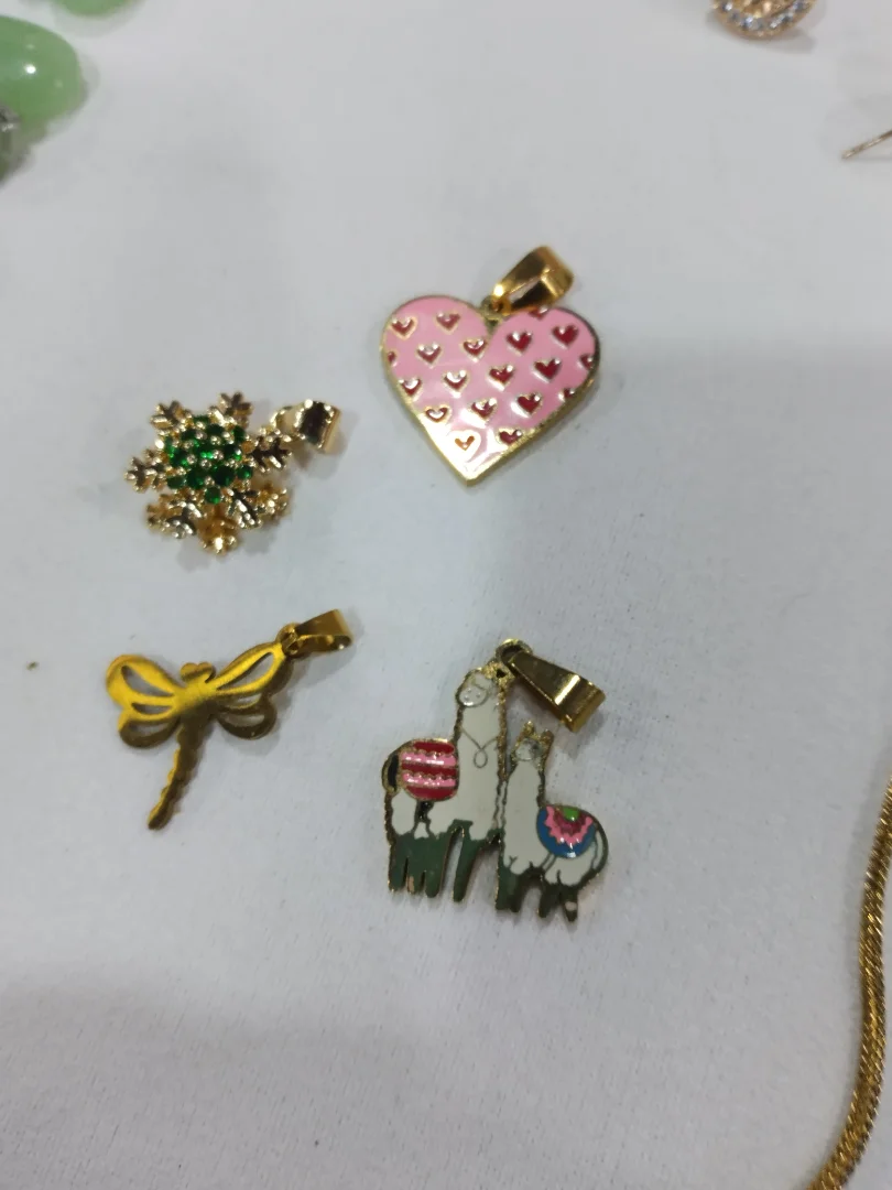 Dije llamita andina — Rose& Shei accesorios