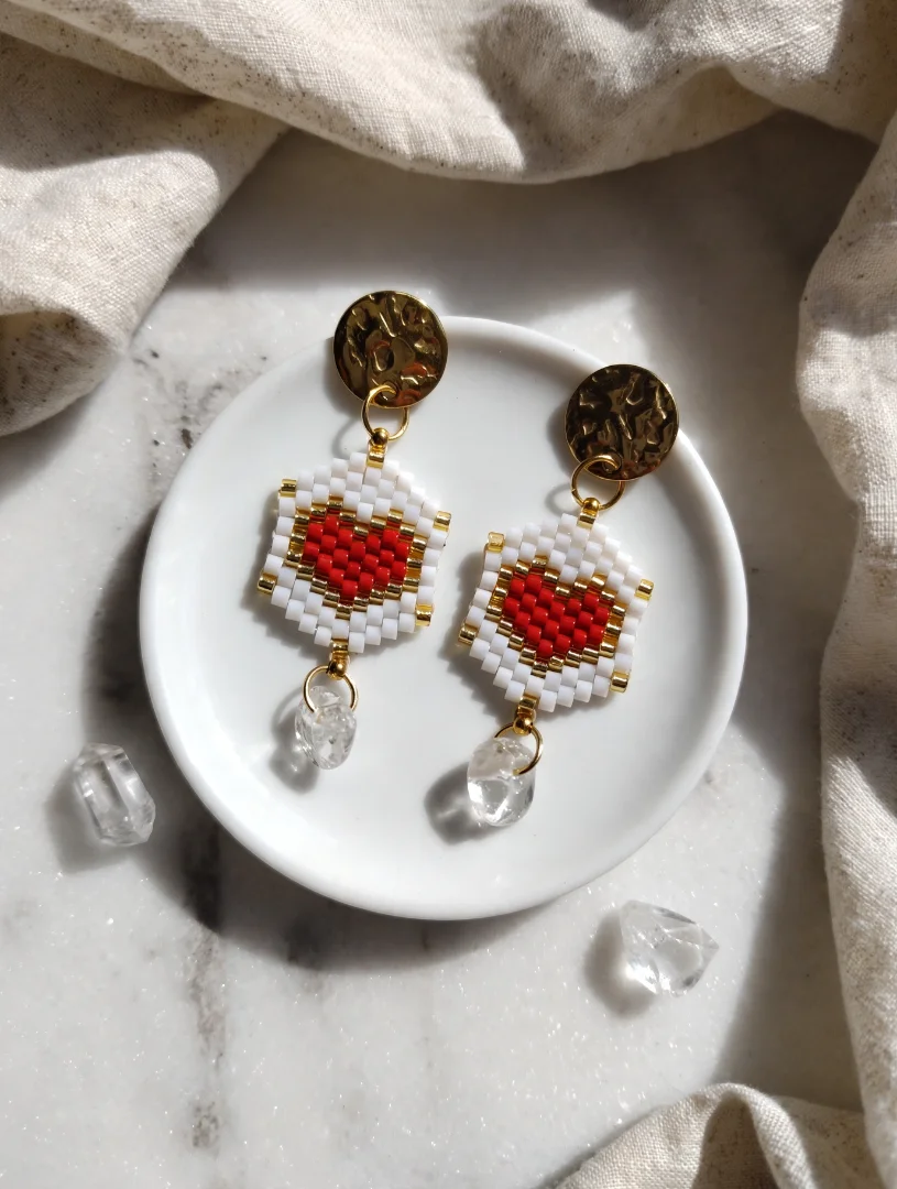 Aretes con intención — Mystica (foto 3 de 5)