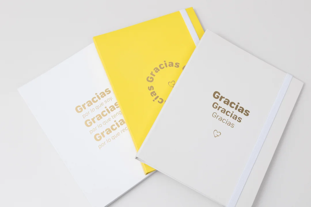 Cuaderno Manifestador – Planifica, Enfócate y Convierte tus Sueños en Realidad — Yo vivo en gratitud
