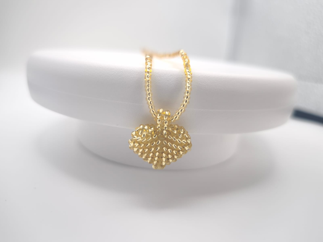 Collar corazón dorado — Accesorios C&C Carolina Cortés